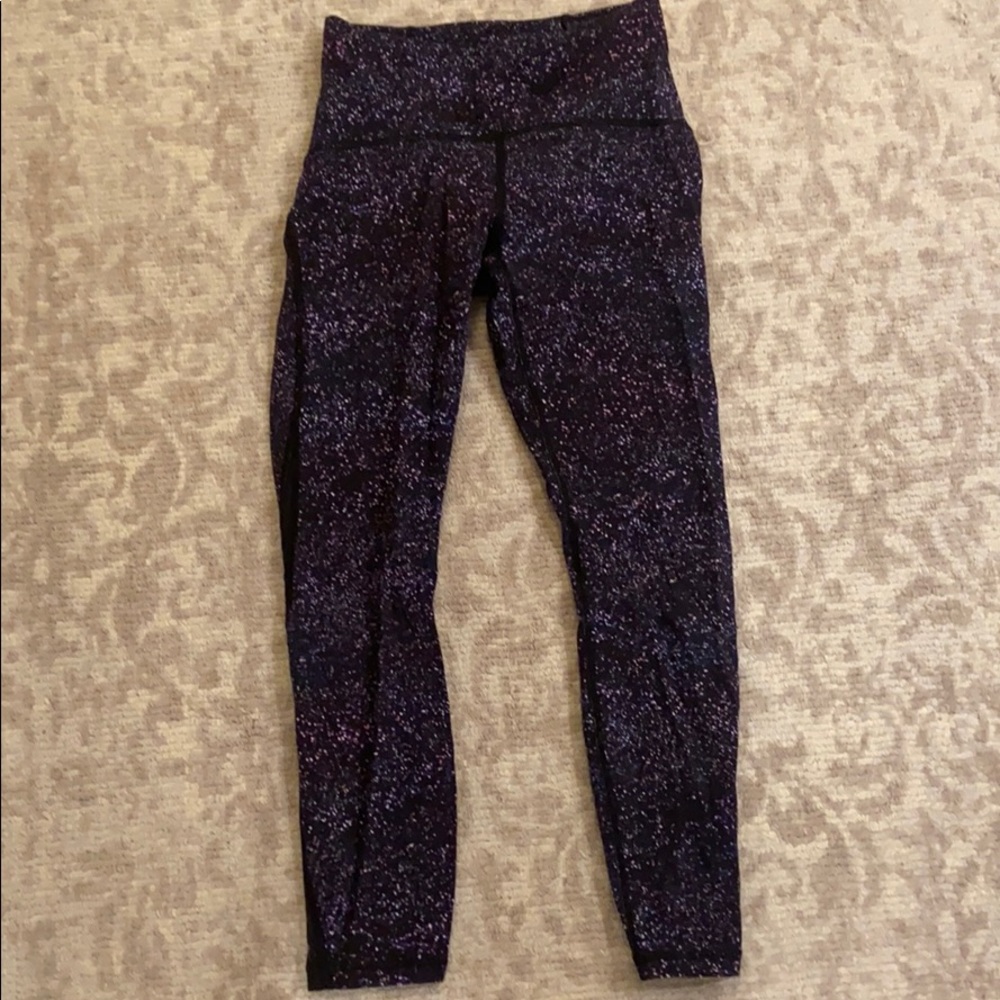 Lululemon tights size 6
